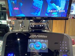 -帝豪斯健身俱乐部(市府恒隆广场店)