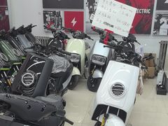 -小牛电动体验·租电动车(德胜门店)