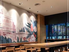 大堂-星巴克(大连甘井子万达分店)