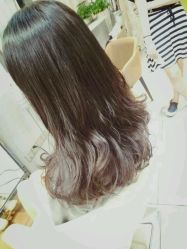 -COMO SALON 烫染可茉发型