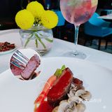 艳中餐厅～是心动的感觉啊[胜利]