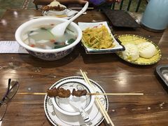 -清真·玛丽亚新疆菜主题餐厅(浙江中路店)