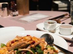鸡蛋炒麻兹-新荣记(南京西路店)
