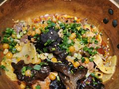 -成都你六姐·牛肉冒菜(上海环宇荟店)