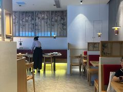 -蜜桃餐厅·伴山(绿宝广场店)