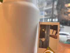 -Be Lived Cafe比例咖啡(摩天轮店)