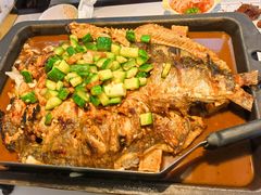 -江边城外烤全鱼(世茂广场店)