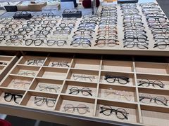 -棱石眼镜(CP静安店)