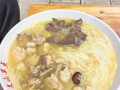-文山荷鲜居(翠湖店)