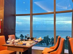-不仔客海鲜·烧烤·270度海景餐厅(大东海店)