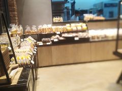 -皇冠幸福里动物奶油生日蛋糕(万达店)