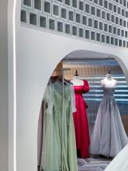 -Color卡诺婚纱礼服馆(南京严选店)