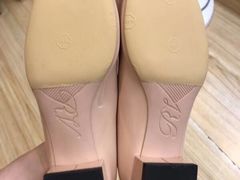 -爱革·奢品·鞋包·衣物·家居(金桥国际商业广场店)