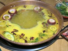 -洱火云南酸菜牛肉火锅(石景山当代商城店)