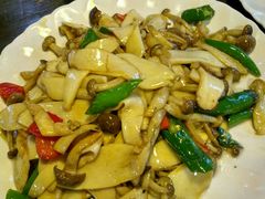 -民食香·腊排骨野生菌美食(木府店)
