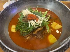 -喇喇排骨火锅·传统韩式脊骨汤(望京西园总店)
