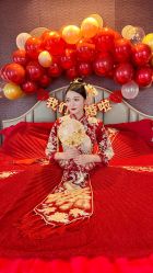 -莫小姐婚纱