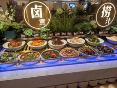 -享遇.锅姥姥牛排海鲜自助(小寨店)