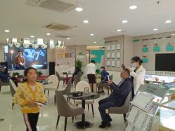 点击看大图 -新生植发·植养护一体