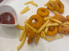 -肆季荟·SEASONS(江苏电视塔店)