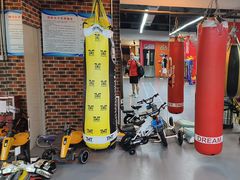 -拳盛时代拳击俱乐部(北京路店)