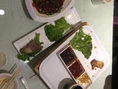 -肘子酥·天津菜·特色捞面(德云社店)