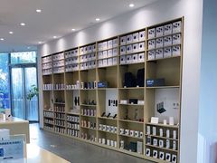 -华为授权体验店(中山公园来福士)