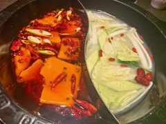 -九牧鱻·渝老鬼重庆火锅(人民路店)