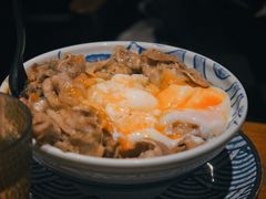 生牛肉丼-魔丼屋(日月光店)