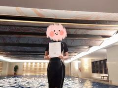 -小鲨鱼游泳培训(会展中心店)