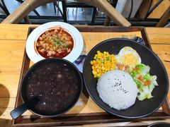 -海盗虾饭·剥好的小龙虾饭(上地辉煌店)