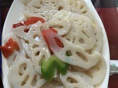 倾心藕片-小厨子私房菜·云南美食店