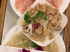 -山城年华老火锅(玉林店)