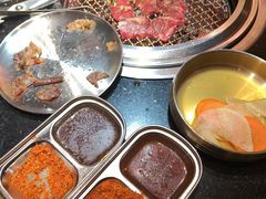-韩烧牛中牛·甄选黑牛烤肉(黑金店)