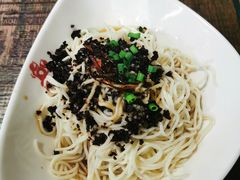 -龙虾风暴(松江店)