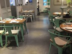 大堂-小雅木姜子烤鸡·贵州菜(鸿通城店)