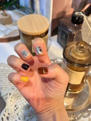 -Mo·Mo Nail 美甲美睫