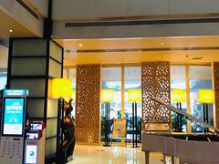 -喜鹊愉家酒店(郑州曼哈顿博览中心地铁站店)