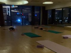-锐菲特游泳体育健身中心(滨江店)