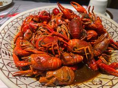 特色十三香小龙虾-有位虾匠·手工土菜小馆(市北店)