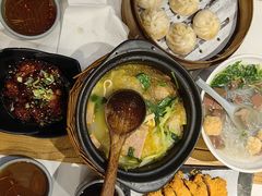 -馋三尺蟹粉小笼(人民广场店)