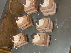 -皇朝万鑫自助餐厅