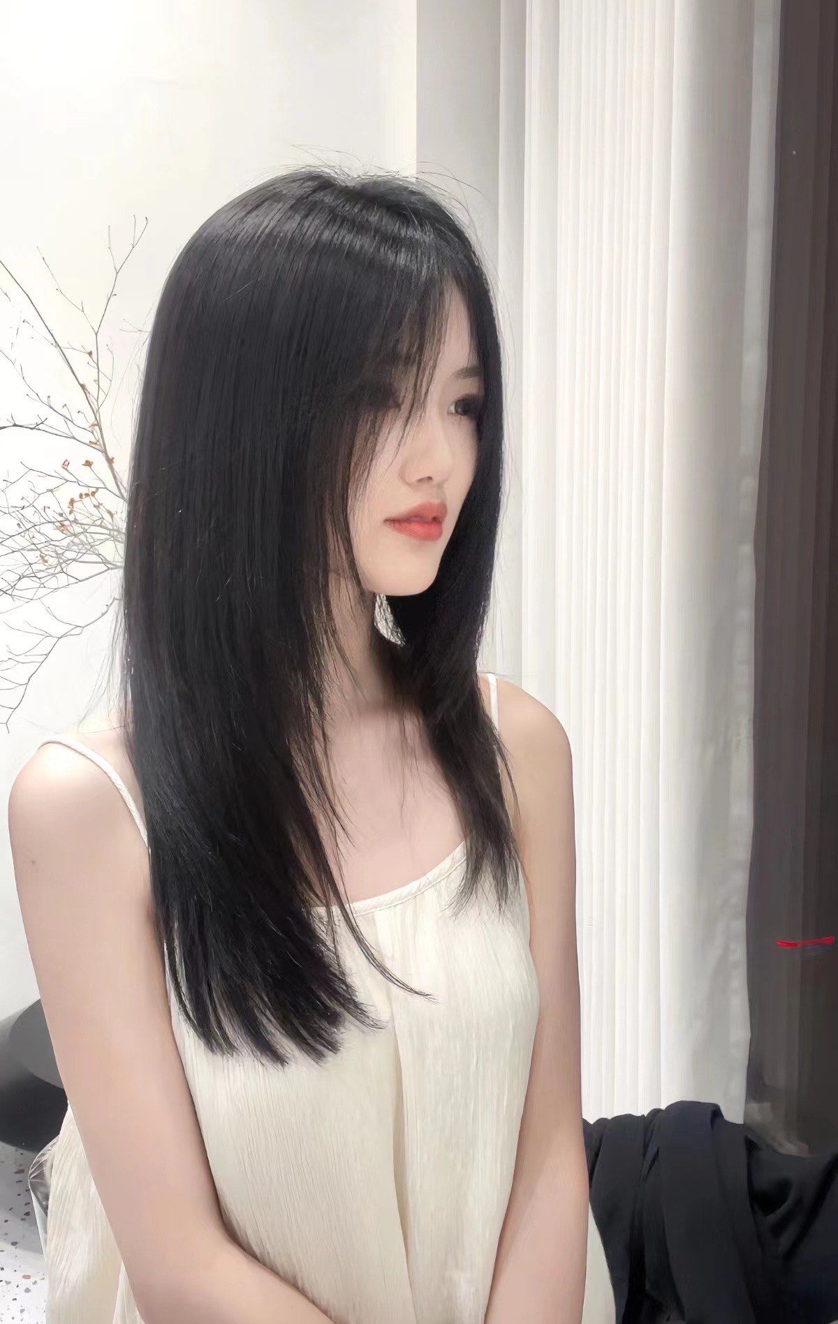 中分直发的简约风