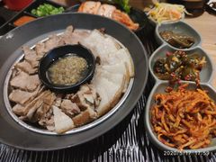 -百年食客韩式烤肉(南三环店)