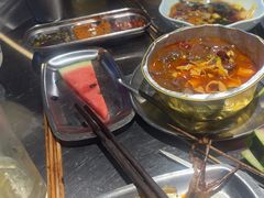 -马路牙子烧烤音乐酒馆(望京店)