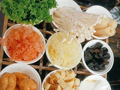 -火凤祥鲜货火锅·清真食品(宁夏总店)