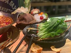 -湊湊火锅·茶憩(杭州湖滨银泰in77店)