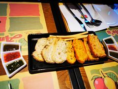 餐前面包蒜黄油-安妮意大利餐厅(国贸店)