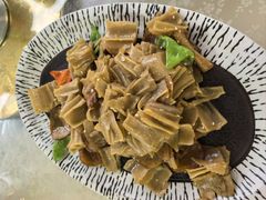 -天天向上素食餐厅(五台山店)