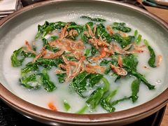 樱花虾米汤豆苗-辛香汇·现炒川菜(淮海路百盛店)